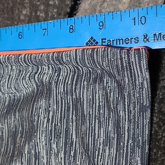 UNDER ARMOUR LOOSE HEATGEAR SHORTS PRICE FIRM - Picture 7 of 10